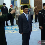 presiden-lantik-hanif-faisol-sebagai-wamenko-pangan