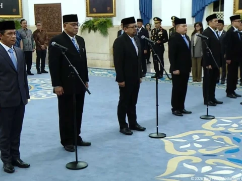presiden-prabowo-kembali-reshuffle-kabinet,-sejumlah-posisi-strategis-berganti