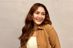 perjuangan-siti-badriah-jadi-pedangdut,-pernah-makan-sebungkus-mi-instan-dibagi-2