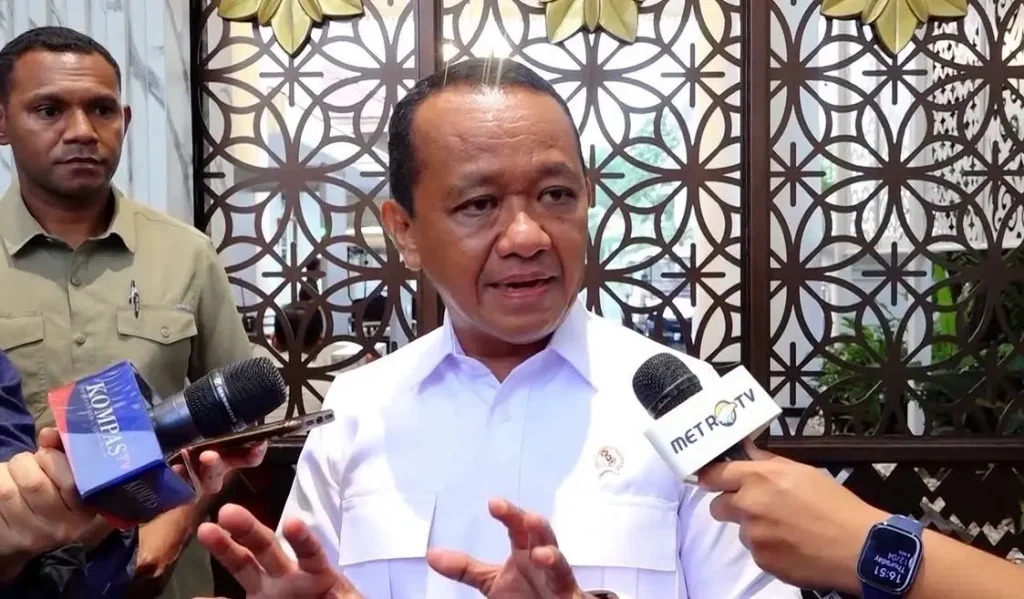 konsumsi-lpg-ri-capai-8,6-juta-ton,-bahlil-kaji-cng-sebagai-alternatif