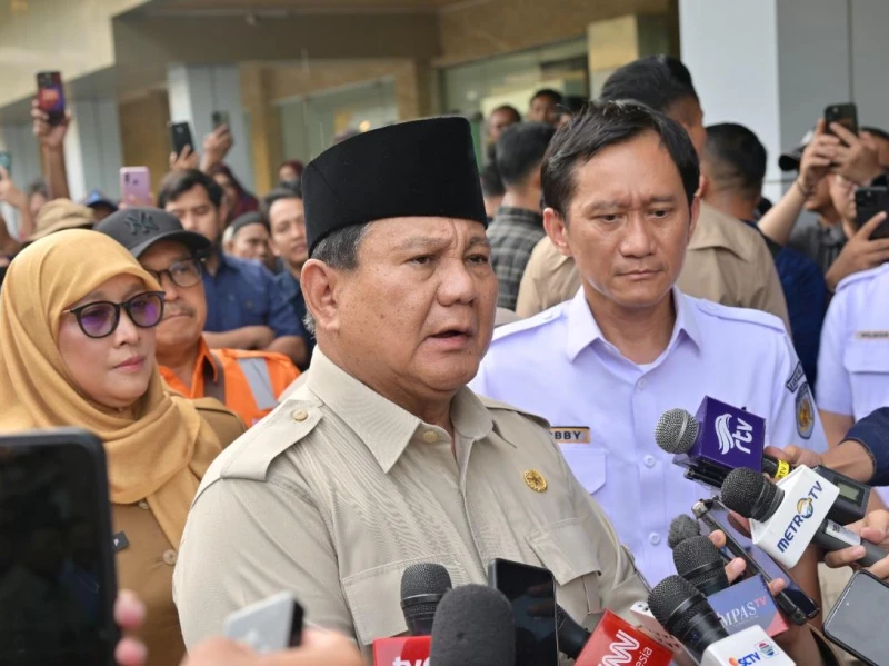 temui-korban-insiden-ka-bekasi-timur,-prabowo:-pemerintah-lakukan-investigasi-menyeluruh