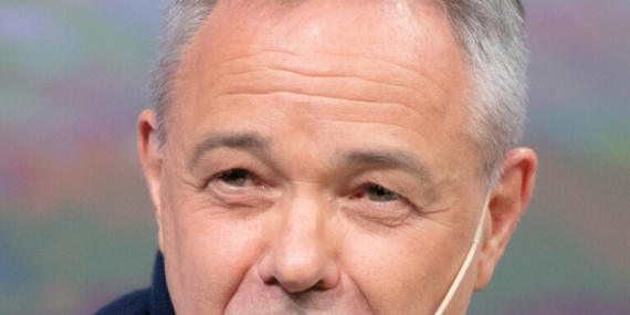 siapa-farrar,-rival-budi-sadikin,-untuk-calon-direktur-jenderal-who