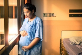 sedang-hamil,-bunda-ini-jalani-operasi-angkat-miom-12-kg-demi-selamatkan-janin