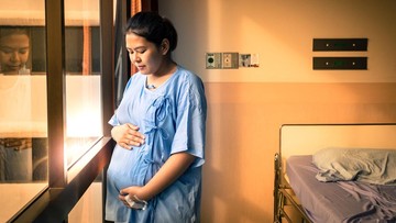 sedang-hamil,-bunda-ini-jalani-operasi-angkat-miom-12-kg-demi-selamatkan-janin