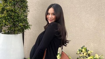 potret-hanggini-pamer-baby-bump-kehamilan-pertama,-dipuji-makin-cantik!