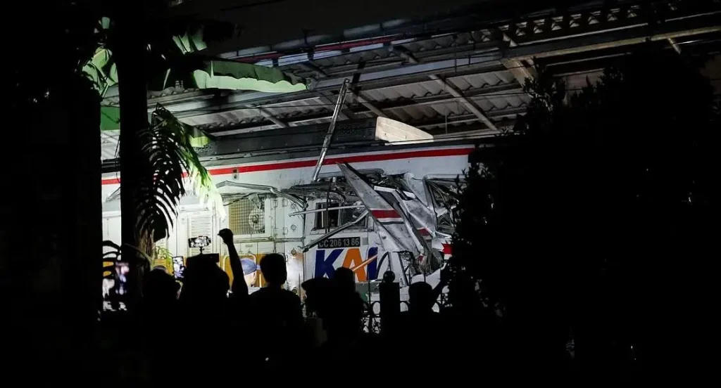 dpr-tekankan-urgensi-ddt-untuk-redam-risiko-tabrakan-kereta