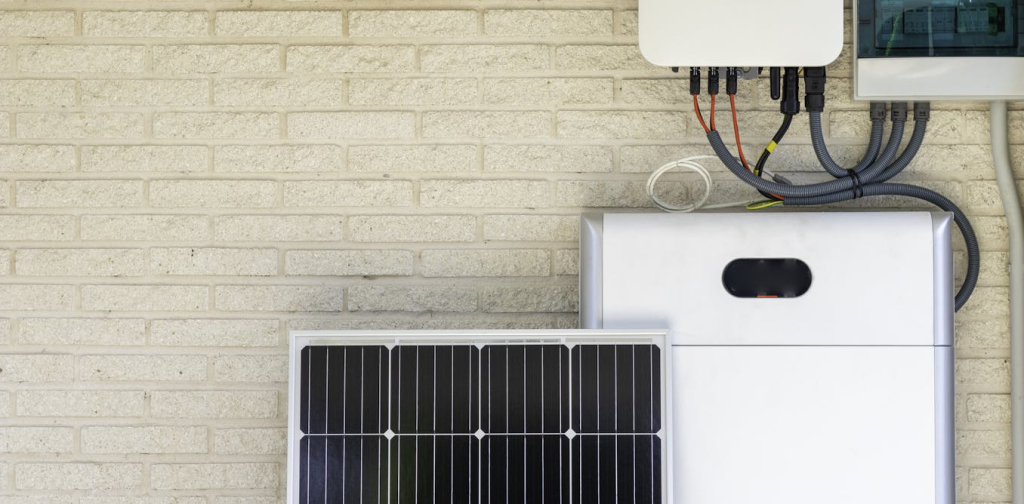 racing-to-buy-a-home-battery?-read-this-first