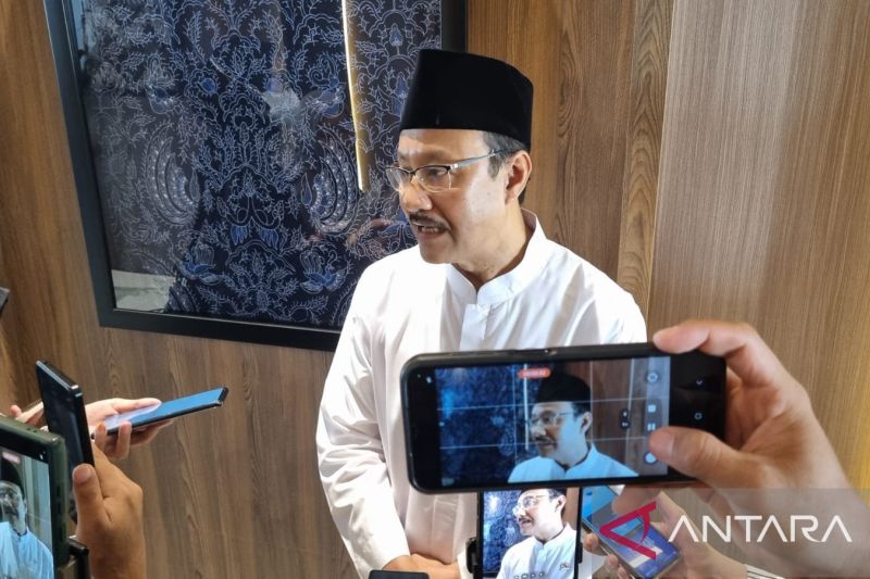 mensos:-lulusan-sekolah-rakyat-tidak-boleh-ada-yang-menganggur