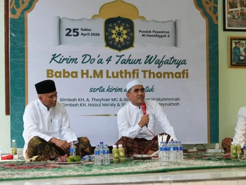 haul-kh-luthfi-thomafi lasem,-teladan-disiplin-dan-tekun-menuntut-ilmu