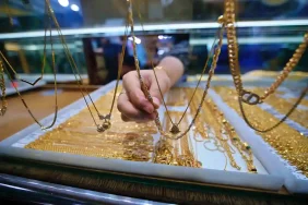 harga-emas-pullback-dari-trennya,-setelah-suku-bunga-the-fed