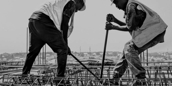 perayaan-hari-buruh-di-indonesia-pada-1952,-berlangsung-meriah-di-berbagai-daerah