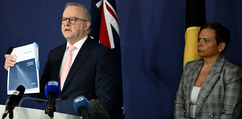 grattan-on-friday:-antisemitism-royal-commission’s-interim-report-leaves-key-questions-dangling