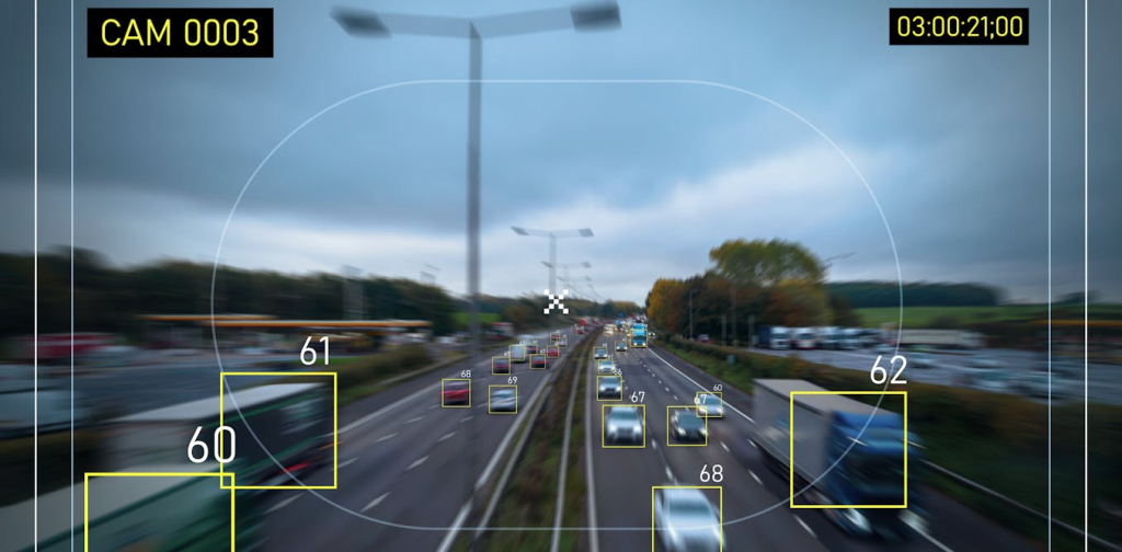 smart-motorways-were-halted-over-safety-concerns-–-what’s-the-future-for-digital-roads?