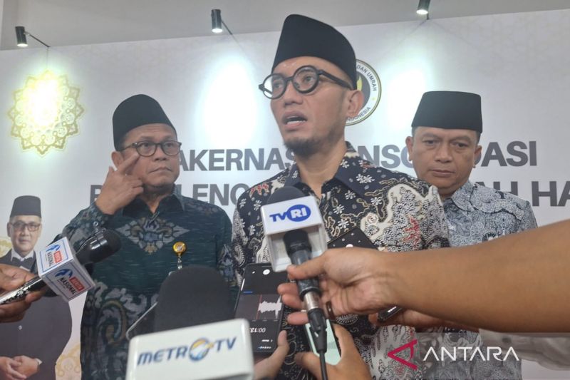wamenhaj:-jangan-mudah-tergiur-tawaran-haji-tanpa-antre