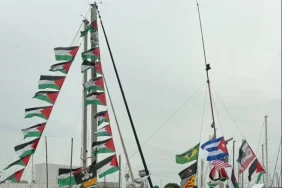 israel-kepung-global-sumud-flotilla-di-mediterania:-kapal-disita,-relawan-diancam