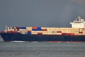 iran-serang-kapal-angkatan-laut-amerika-buat-bebaskan-awak-kapal-touska