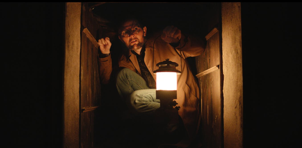 hokum-review:-a-gothic-chiller-set-in-a-creepy-irish-hotel-that-expertly-weaves-horror-tropes