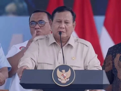hari-buruh-2026:-prabowo-wacanakan-penurunan-potongan-aplikator-ojol-hingga-di-bawah-10-persen