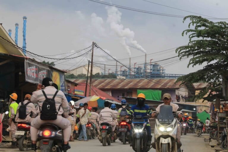 laporan-sebut-fenomena-bunuh-diri-sampai-mati-mendadak-buruh-di-kawasan-nikel-teluk-weda