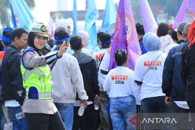 wakapolri:-polri-pastikan-pelindungan-buruh-lewat-desk-ketenagakerjaan