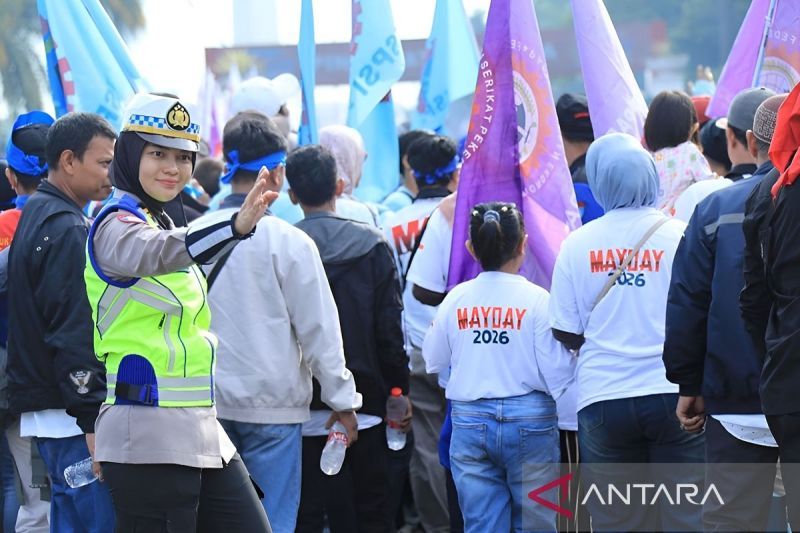 wakapolri:-polri-pastikan-pelindungan-buruh-lewat-desk-ketenagakerjaan