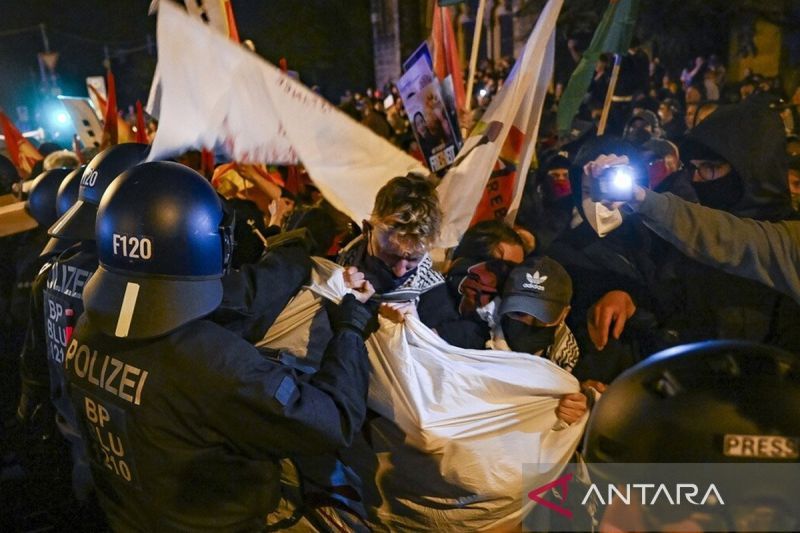 lebih-dari-360.000-orang-ikut-aksi-hari-buruh-di-jerman