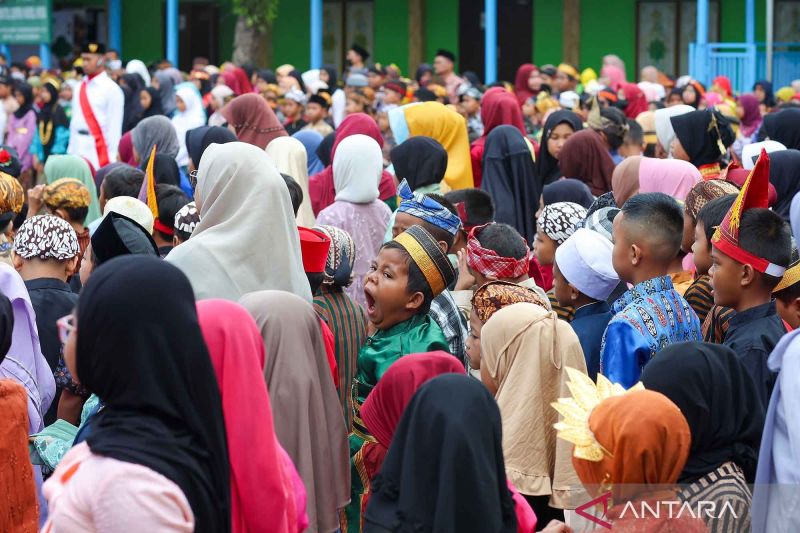 upacara-peringatan-hardiknas