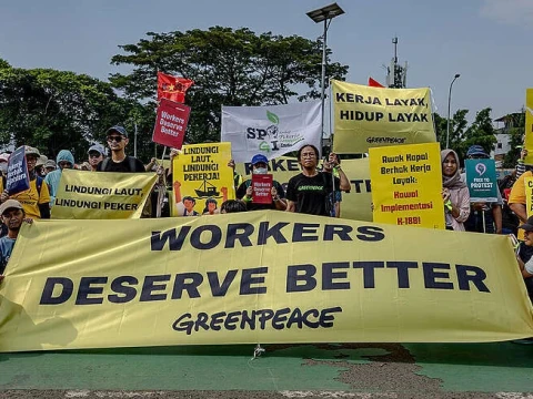 may-day-2026,-greenpeace-soroti-hak-pekerja-di-tengah-krisis-iklim
