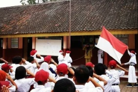 anak-anak-baru,-dunia-lama:-hardiknas-dan-tanggung-jawab-pendidikan-menurut-hannah-arendt