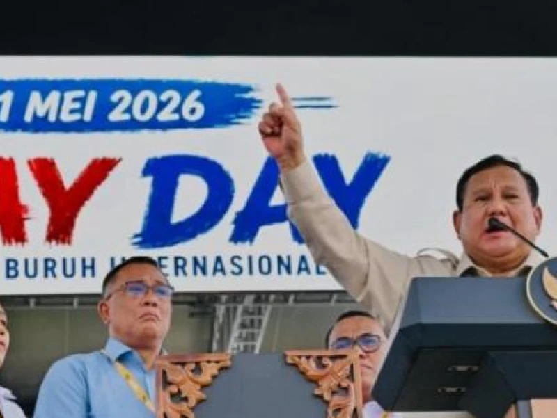 hari-buruh-di-monas,-prabowo-paparkan-sederet-kebijakan-baru-untuk-lindungi-pekerja