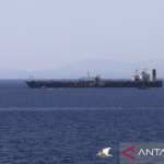 “supertanker”-iran-lolos-blokade-as-dan-berlayar-ke-indonesia