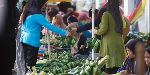 ekonomi-ri-tumbuh-5,61-persen,-tapi-mulai-melemah-secara-kuartalan