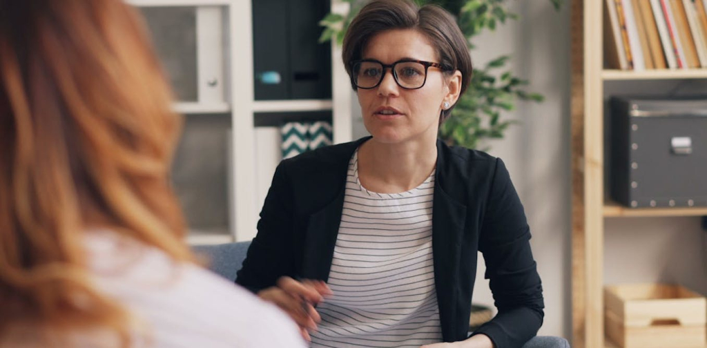 need-to-see-a-psychologist?-how-to-find-one-that’s-right-for-you