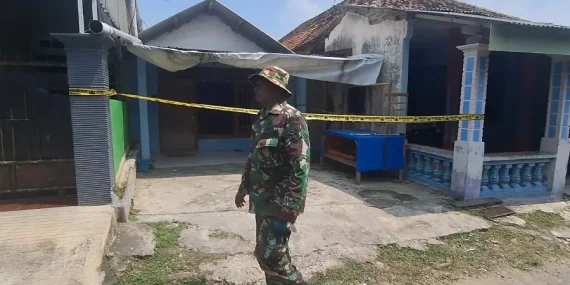 Kesaksian Tetangga Ungkap Detik-detik Awal Menantu Tega Aniaya Mertua Hingga Tewas di Mojokerto