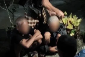 kedapatan-mencuri-porang,-dua-anak-di-pacitan-dicukur-gundul