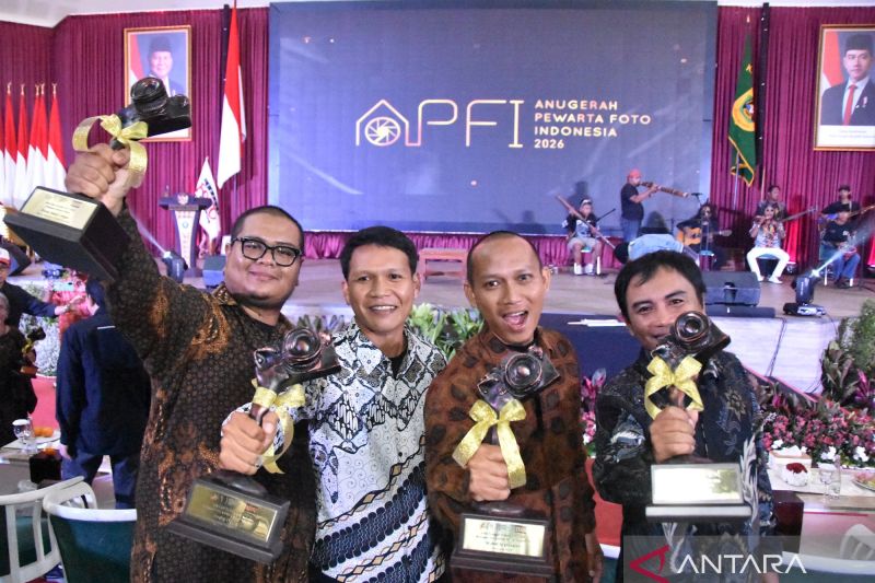 empat-pewarta-foto-antara-raih-apfi-2026