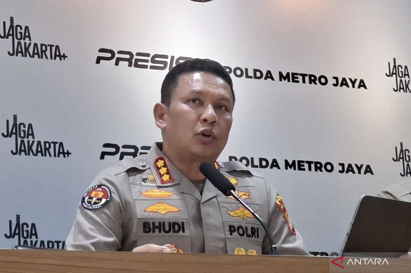 ini-keterangan-sopir-taksi-dalam-kecelakaan-ka-di-bekasi-timur