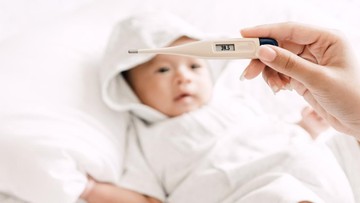 anak-selalu-demam-setelah-diimunisasi?-ini-penjelasan-dokter