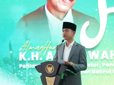 wapres-gibran-ajak-santri-teladani-mbah-wahab,-gerakkan-persatuan