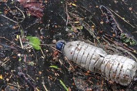 cara-mengurangi-sampah-plastik-agar-pandawara-group-tak-capek-capek-amat-membersihkan-sungai