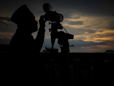 lf-pbnu-rilis-data-hilal-awal-dzulhijjah-1447-h,-idul-adha-berpotensi-27-mei-2026