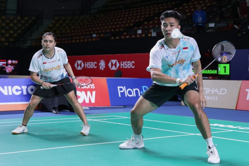 dejan/bernadine-genapi-empat-ganda-campuran-indonesia-ke-babak-kedua 