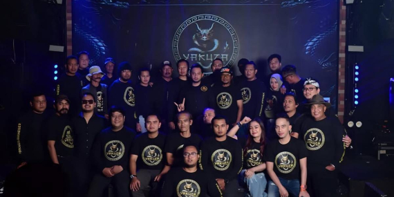 Jangan Nilai Buku dari Sampulnya: Yakuza Versi Lokal Ini Tidak Jahat, tapi Suka Bantu Warga
