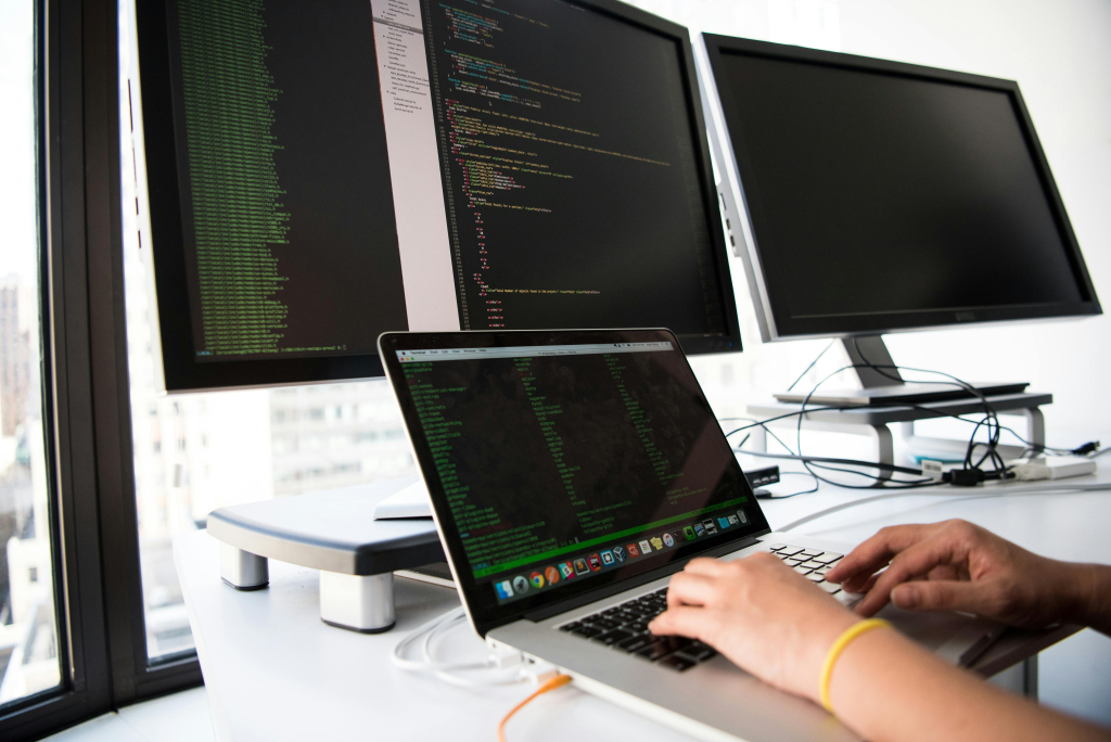 sagara,-software-house-kepercayaan-bumn-untuk-ai-kedaulatan-nasional