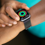 ‘smartwatch’-enggak-selalu-akurat:-sains-ungkap-6-cara-perangkat-ini-bohongi-kita