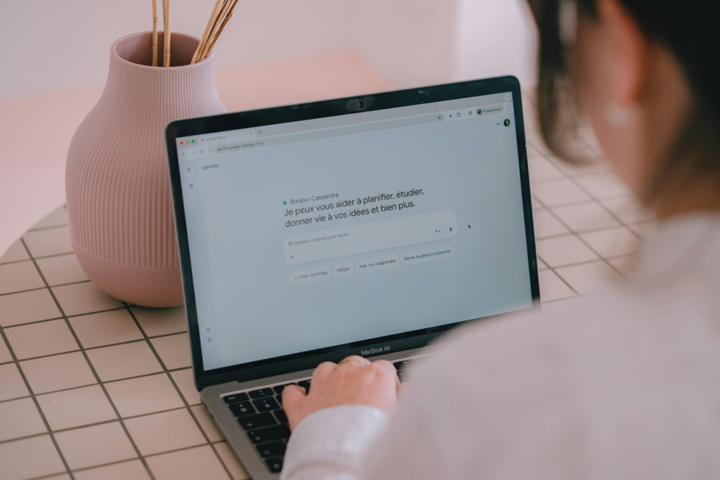 get-a-custom-ai-assistant-like-chatgpt-for-your-business-ready-in-6–8-weeks