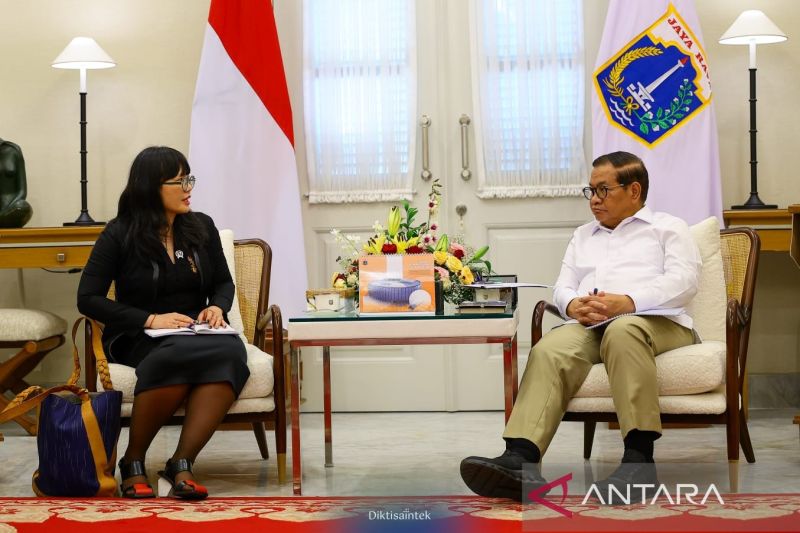 stella-dorong-pembangunan-kota-berdaya-saing-global-berbasis-riset