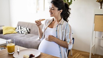 kenapa-janin-lebih-aktif-setelah-makan-minum-es-atau-makanan-manis
