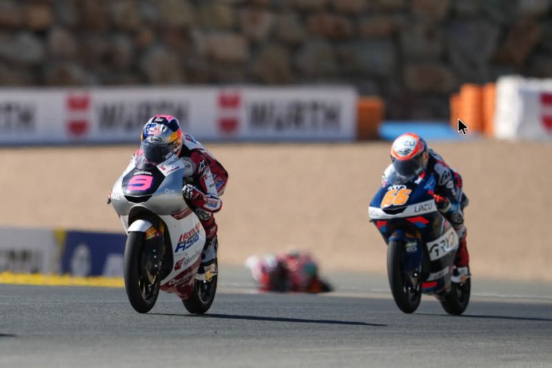 veda-ega-tetap-di-lima-besar-klasemen-usai-finis-p8-di-moto3-catalunya