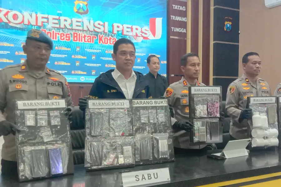 17-kasus-narkoba-dibongkar-polres-blitar-kota,-19-tersangka-diamankan-selama-april-2026